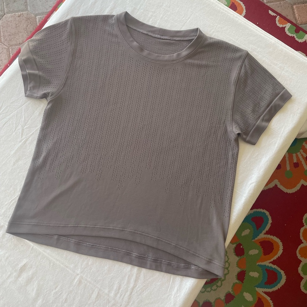 Lulu lemon exercise top